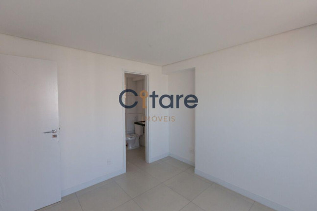 Imagem Apartamento com 3 Quartos à Venda,  em Guararapes - Fortaleza
