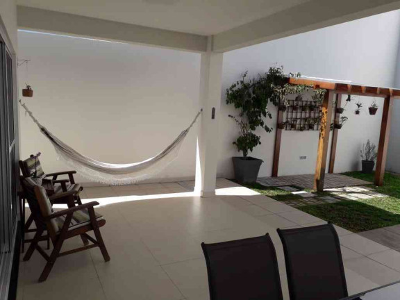 Imagem Casa com 4 Quartos à Venda, 224 m² em Aruã - Brisas Ii - Mogi Das Cruzes Imagem Casa com 4 Quartos à Venda, 224 m² em Aruã - Brisas Ii - Mogi Das Cruzes