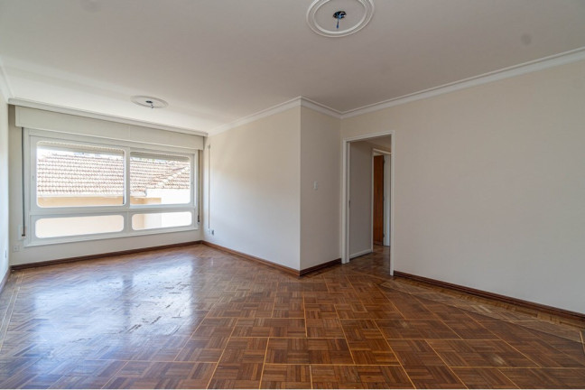 Imagem Imóvel com 3 Quartos à Venda, 125 m² em Menino Deus - Porto Alegre Imagem Imóvel com 3 Quartos à Venda, 125 m² em Menino Deus - Porto Alegre