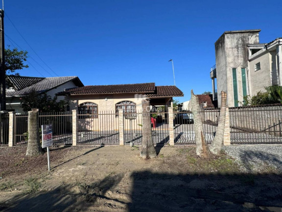 Imagem Casa com 2 Quartos à Venda, 60 m² em Barra Do Sai - Itapoá