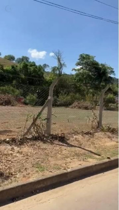 Imagem Imóvel à Venda, 2.800 m² Imagem Imóvel à Venda, 2.800 m²