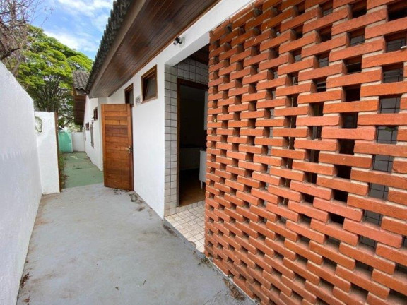 Imagem Imóvel com 4 Quartos à Venda, 230 m² em Alphaville - Santana De Parnaíba Imagem Imóvel com 4 Quartos à Venda, 230 m² em Alphaville - Santana De Parnaíba