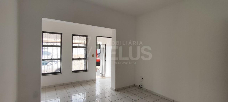 Imagem Casa com 4 Quartos à Venda, 199 m² em Centro - Itapetininga
