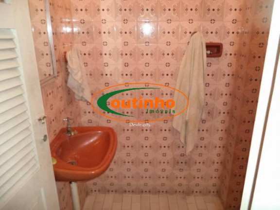 Imagem Casa com 3 Quartos à Venda, 215 m² em Maracanã - Rio De Janeiro Imagem Casa com 3 Quartos à Venda, 215 m² em Maracanã - Rio De Janeiro