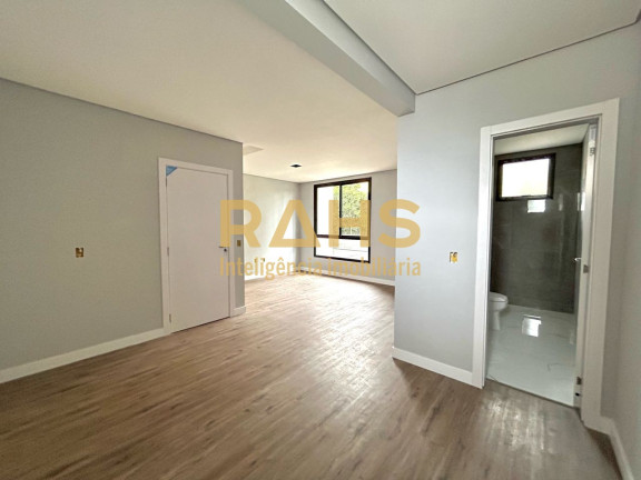 Imagem Casa com 3 Quartos à Venda, 158 m² em América - Joinville Imagem Casa com 3 Quartos à Venda, 158 m² em América - Joinville