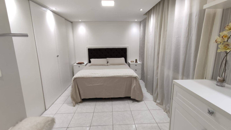 Imagem Casa com 3 Quartos à Venda, 128 m² em Centro - Sapucaia Do Sul Imagem Casa com 3 Quartos à Venda, 128 m² em Centro - Sapucaia Do Sul