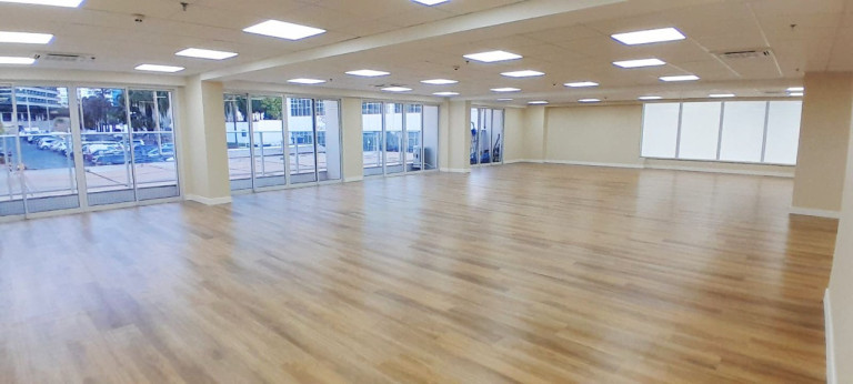 Imagem Sala Comercial para Alugar, 255 m² em Asa Norte - Brasília Imagem Sala Comercial para Alugar, 255 m² em Asa Norte - Brasília