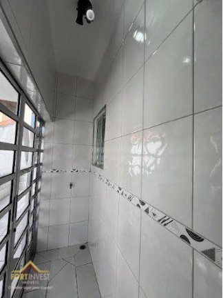 Imagem Imóvel com 2 Quartos à Venda, 64 m² em Maracanã - Praia Grande Imagem Imóvel com 2 Quartos à Venda, 64 m² em Maracanã - Praia Grande
