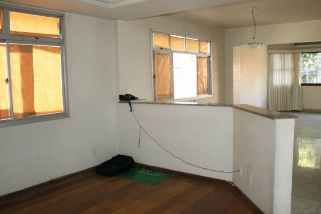 Imagem Apartamento com 4 Quartos à Venda, 131 m² em Prado - Belo Horizonte