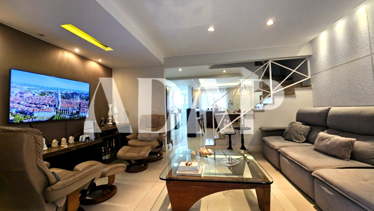 Imagem Casa com 3 Quartos à Venda, 140 m² em Vargem Pequena - Rio De Janeiro