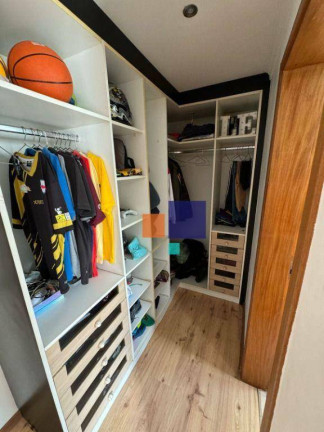 Imagem Sobrado com 4 Quartos à Venda, 200 m² em Santo Amaro - São Paulo