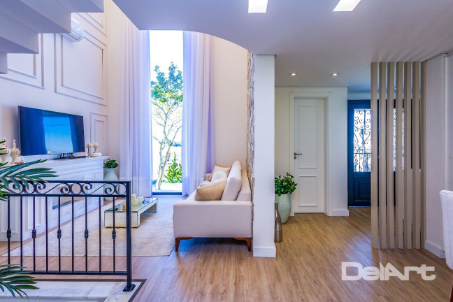 Imagem Casa com 2 Quartos à Venda, 233 m² em Santa Cândida - Curitiba Imagem Casa com 2 Quartos à Venda, 233 m² em Santa Cândida - Curitiba