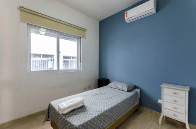 Imagem Casa com 3 Quartos para Alugar, 136 m² em Gonzaga - Santos Imagem Casa com 3 Quartos para Alugar, 136 m² em Gonzaga - Santos