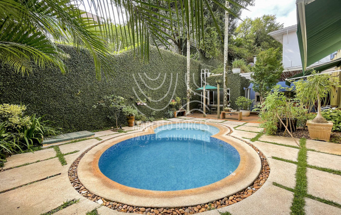 Imagem Casa com 4 Quartos à Venda, 326 m² em Alto De Pinheiros - São Paulo