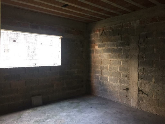 Sobrado com 4 Quartos à Venda, 125 m² em Parque Jaçatuba - Santo André