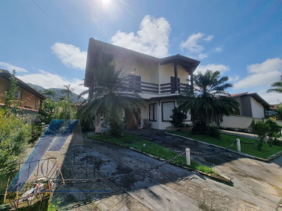 Imagem Casa com 3 Quartos à Venda, 250 m² em Horto Florestal - Ubatuba Imagem Casa com 3 Quartos à Venda, 250 m² em Horto Florestal - Ubatuba