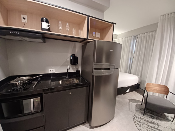Apartamento com 1 Quarto para Alugar, 24 m² em Vila Madalena - São Paulo