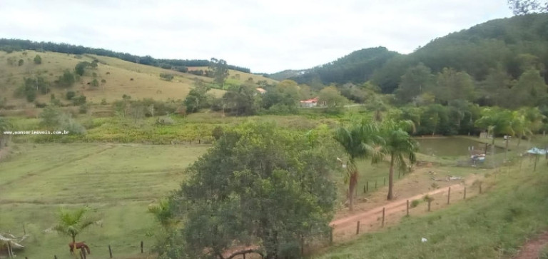 Imagem Chácara à Venda, em Centro - Paraibuna Imagem Chácara à Venda, em Centro - Paraibuna