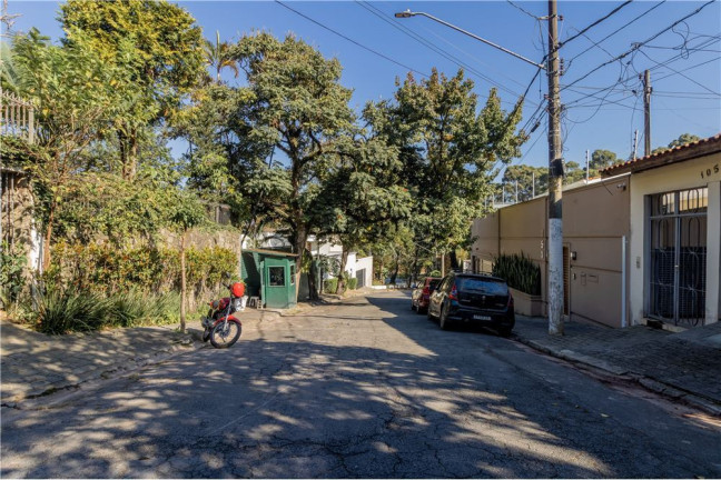 Imagem Casa com 4 Quartos à Venda, em Jardim Leonor - São Paulo Imagem Casa com 4 Quartos à Venda, em Jardim Leonor - São Paulo