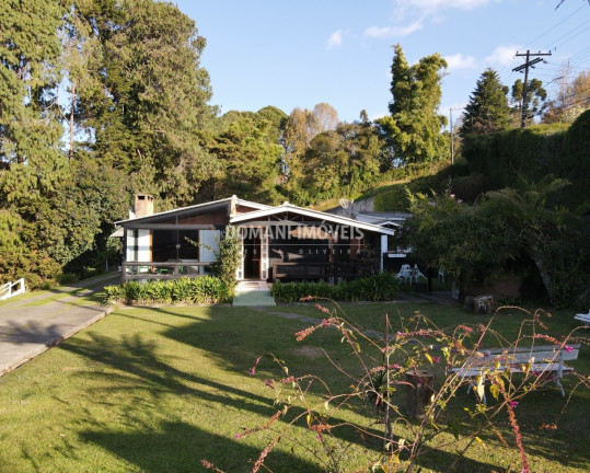Casa com 4 Quartos à Venda, 195 m² em Região De Capivari - Campos Do Jordão