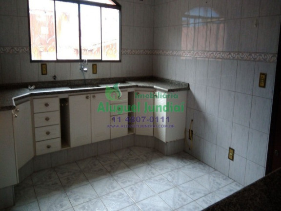 Imagem Casa com 3 Quartos para Alugar ou Temporada, 135 m² em Vila Tupi - Várzea Paulista Imagem Casa com 3 Quartos para Alugar ou Temporada, 135 m² em Vila Tupi - Várzea Paulista