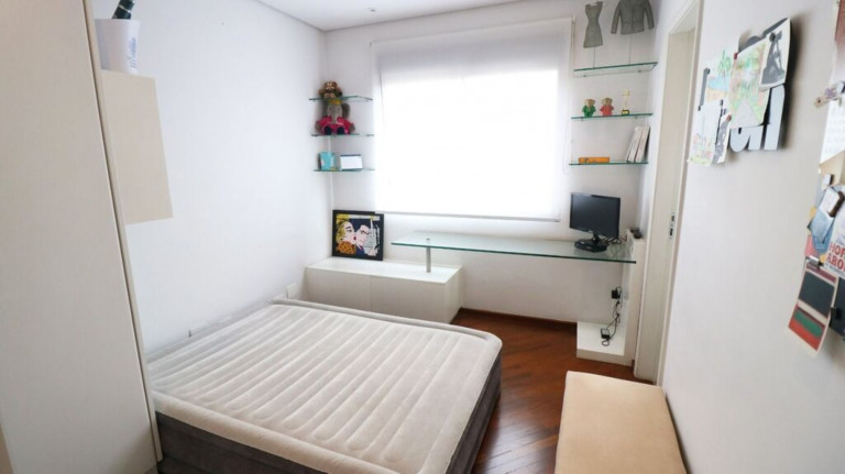 Imagem Imóvel com 3 Quartos à Venda, 165 m² em Itaim Bibi - São Paulo Imagem Imóvel com 3 Quartos à Venda, 165 m² em Itaim Bibi - São Paulo