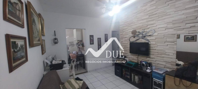 Apartamento com 2 Quartos à Venda, 65 m² em Gonzaga - Santos
