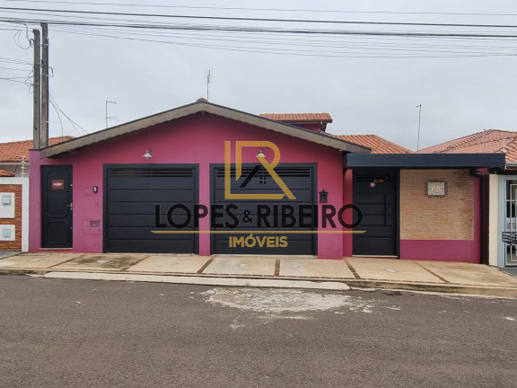 Imagem Casa com 3 Quartos à Venda, 250 m² em Jardim Bom Pastor - Botucatu Imagem Casa com 3 Quartos à Venda, 250 m² em Jardim Bom Pastor - Botucatu