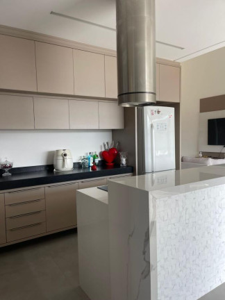 Imagem Casa com 3 Quartos à Venda, 260 m² em Residencial Ouroville - Taubaté Imagem Casa com 3 Quartos à Venda, 260 m² em Residencial Ouroville - Taubaté