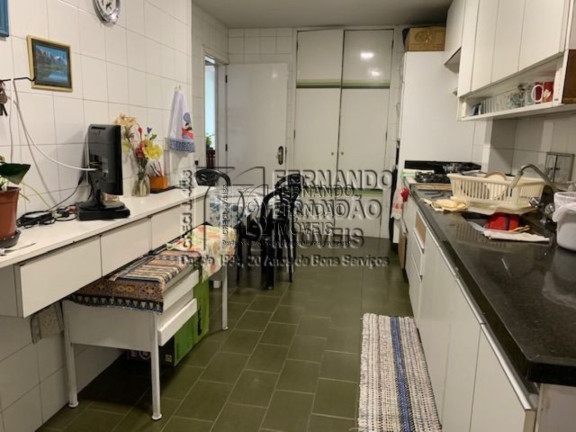 Imagem Imóvel com 4 Quartos à Venda, 244 m² em Copacabana - Rio De Janeiro Imagem Imóvel com 4 Quartos à Venda, 244 m² em Copacabana - Rio De Janeiro