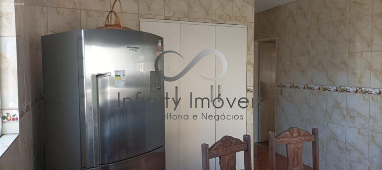 Imagem Casa com 4 Quartos à Venda, em Célvia - Vespasiano Imagem Casa com 4 Quartos à Venda, em Célvia - Vespasiano