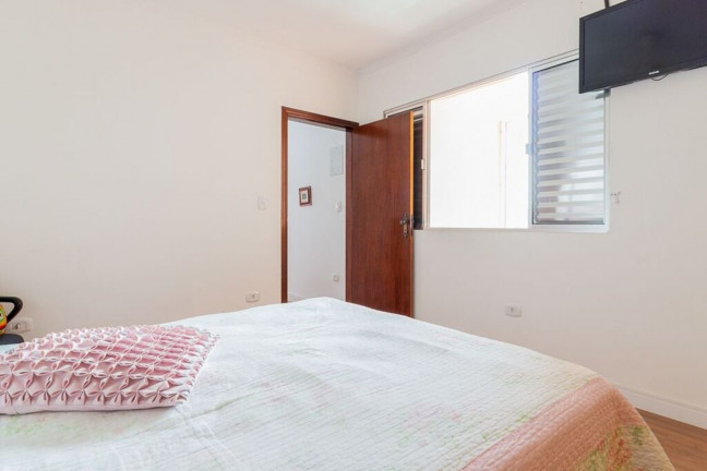Imagem Casa com 4 Quartos à Venda, em Vila Pereira Barreto - São Paulo Imagem Casa com 4 Quartos à Venda, em Vila Pereira Barreto - São Paulo