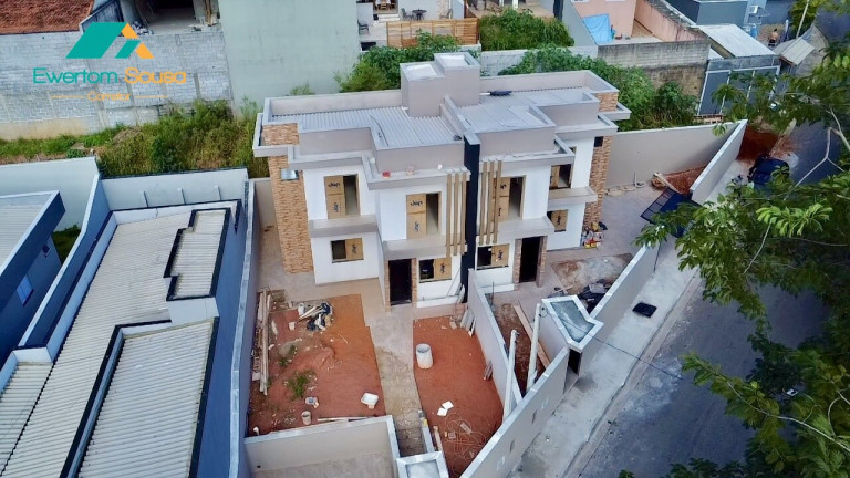 Imagem Sobrado com 2 Quartos à Venda, 85 m² em Nova Cerejeira - Atibaia Imagem Sobrado com 2 Quartos à Venda, 85 m² em Nova Cerejeira - Atibaia