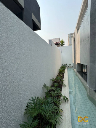 Imagem Casa de Condomínio com 4 Quartos à Venda, 368 m² em Petrópolis - Várzea Grande