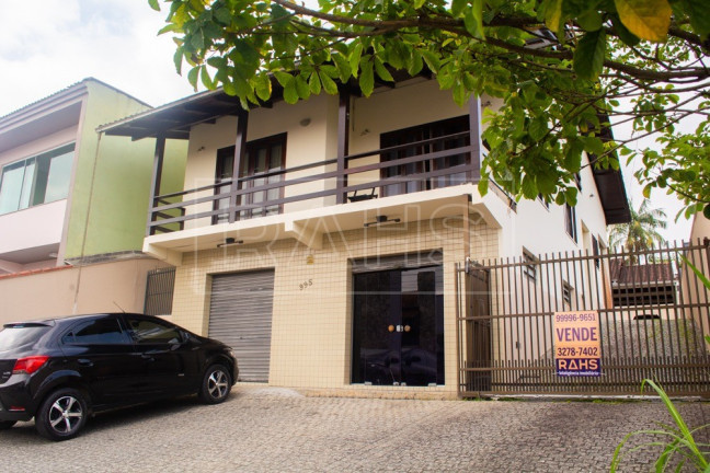 Imagem Casa com 5 Quartos à Venda, 359 m² em Nova Brasília - Joinville