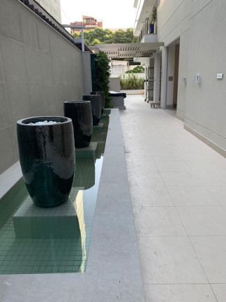 Imagem Imóvel com 3 Quartos à Venda, 98 m² em Botafogo - Rio De Janeiro Imagem Imóvel com 3 Quartos à Venda, 98 m² em Botafogo - Rio De Janeiro