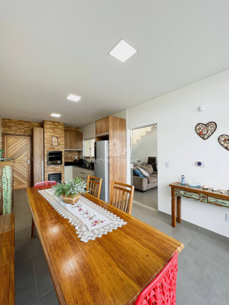 Imagem Sobrado com 3 Quartos à Venda, 100 m² em Salinas - Balneário Barra Do Sul Imagem Sobrado com 3 Quartos à Venda, 100 m² em Salinas - Balneário Barra Do Sul