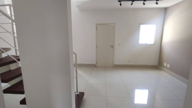 Imagem Casa de Condomínio com 3 Quartos para Alugar, 136 m² em Paisagem Renoir - Cotia
