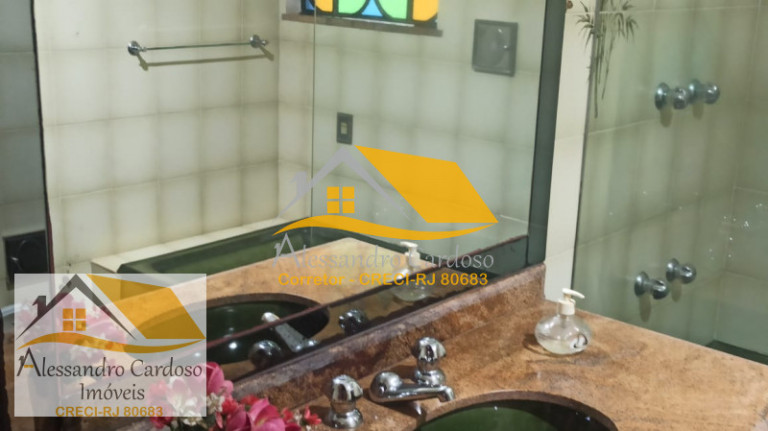 Imagem Casa com 3 Quartos à Venda, 300 m² em Chácara Paraíso - Nova Friburgo Imagem Casa com 3 Quartos à Venda, 300 m² em Chácara Paraíso - Nova Friburgo