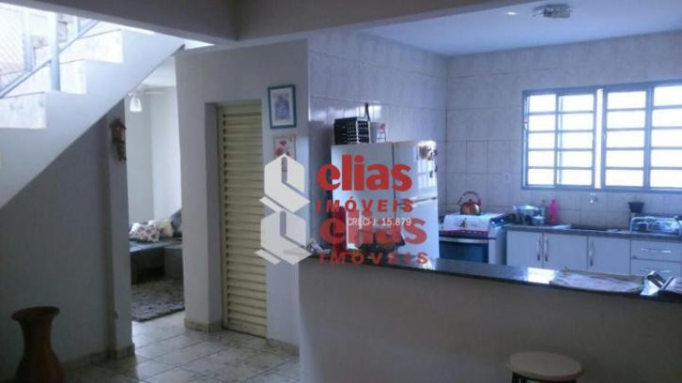 Imagem Casa com 3 Quartos à Venda, 200 m² em Vila Tecnológica Engenheiro José Queda - Bauru Imagem Casa com 3 Quartos à Venda, 200 m² em Vila Tecnológica Engenheiro José Queda - Bauru