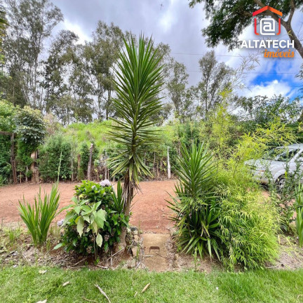 Imagem Imóvel com 2 Quartos à Venda, 50 m² em Centro - Andradas Imagem Imóvel com 2 Quartos à Venda, 50 m² em Centro - Andradas