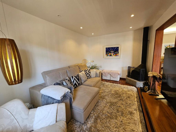 Imagem Casa com 4 Quartos à Venda, 157 m² em Bom Retiro - Teresópolis Imagem Casa com 4 Quartos à Venda, 157 m² em Bom Retiro - Teresópolis