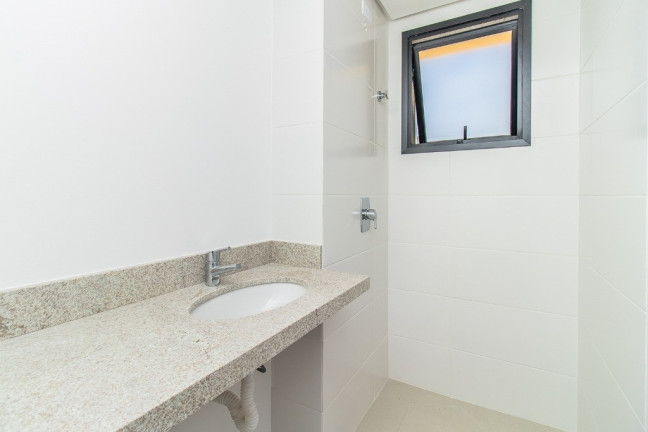 Imagem Imóvel com 2 Quartos à Venda, em Menino Deus - Porto Alegre Imagem Imóvel com 2 Quartos à Venda, em Menino Deus - Porto Alegre
