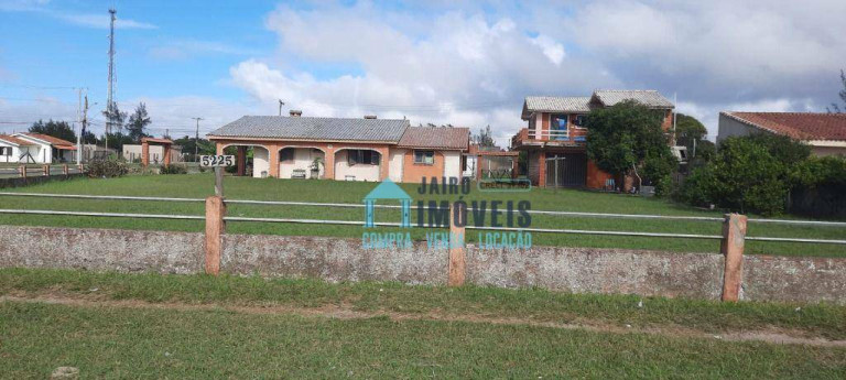 Imagem Casa com 4 Quartos à Venda, 1.622 m² em Cidreira - Cidreira Imagem Casa com 4 Quartos à Venda, 1.622 m² em Cidreira - Cidreira