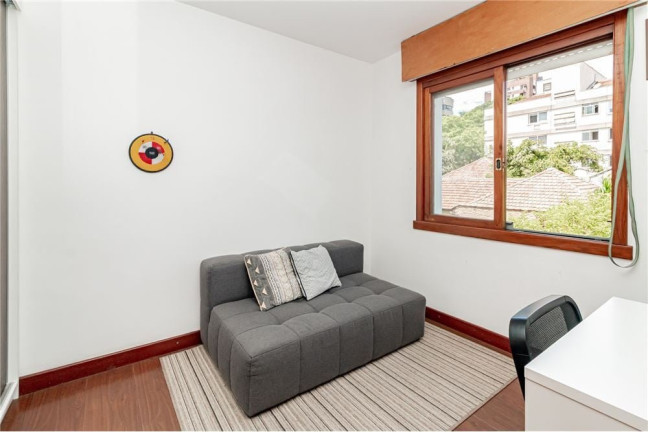 Imagem Apartamento com 2 Quartos à Venda, 117 m² em Moinhos De Vento - Porto Alegre