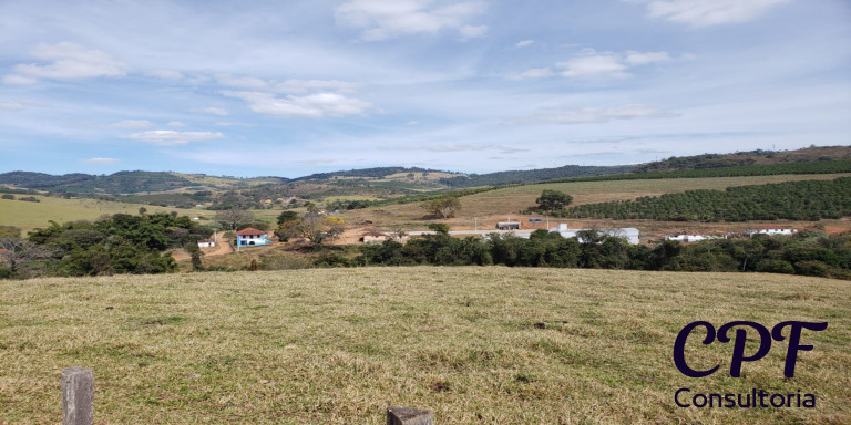Imagem Imóvel com 6 Quartos à Venda, em Centro - Poços De Caldas Imagem Imóvel com 6 Quartos à Venda, em Centro - Poços De Caldas