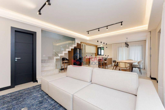 Imagem Sobrado com 3 Quartos à Venda, 220 m² em Santa Felicidade - Curitiba Imagem Sobrado com 3 Quartos à Venda, 220 m² em Santa Felicidade - Curitiba