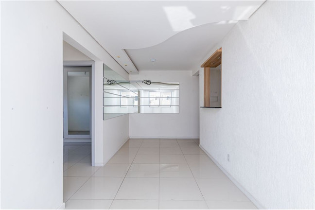 Imagem Apartamento com 2 Quartos à Venda, 49 m² em Jardim Itu - Porto Alegre Imagem Apartamento com 2 Quartos à Venda, 49 m² em Jardim Itu - Porto Alegre