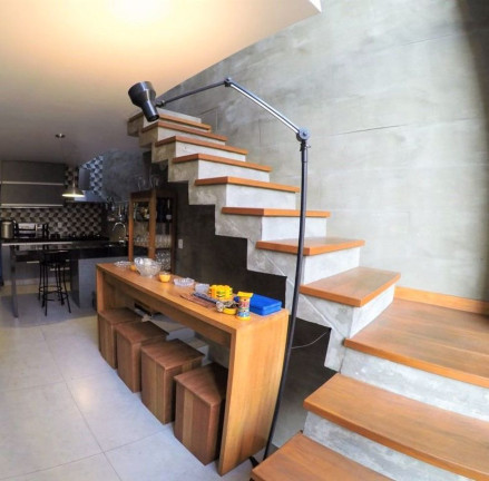Imagem Casa com 10 Quartos à Venda, 350 m² em Campo Belo - São Paulo