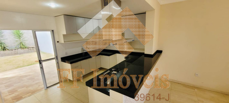 Imagem Casa com 3 Quartos à Venda, 247 m² em Residencial Samambaia - São Carlos Imagem Casa com 3 Quartos à Venda, 247 m² em Residencial Samambaia - São Carlos
